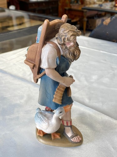 Krippenfigur hirte mit kind - krippenfigur,
