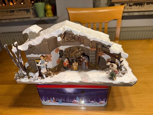 Weihnachtskrippe mit figuren - weihnachtskrippe,