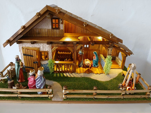 Weihnachtskrippe aus holz - weihnachtskrippe,